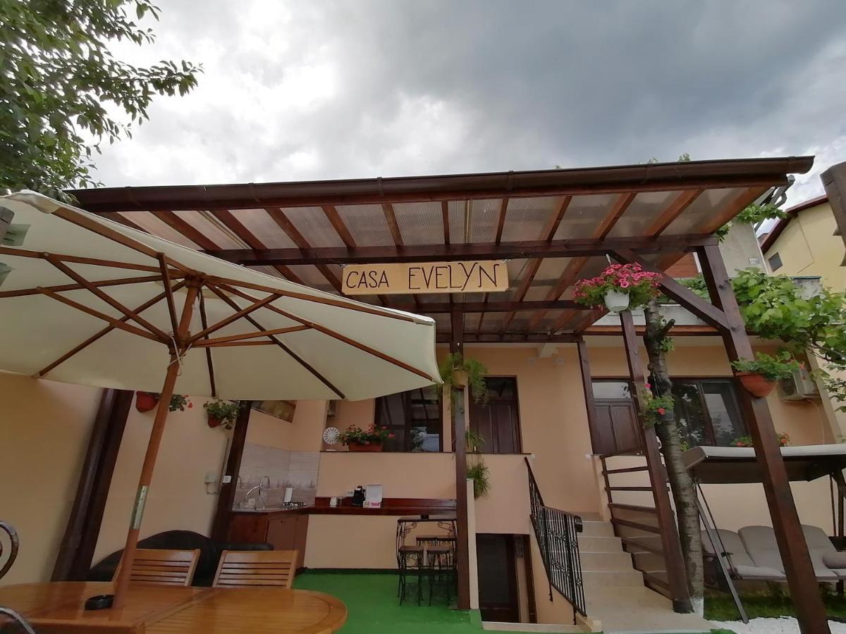 Casa Evelyn Hotel Orşova Exterior foto