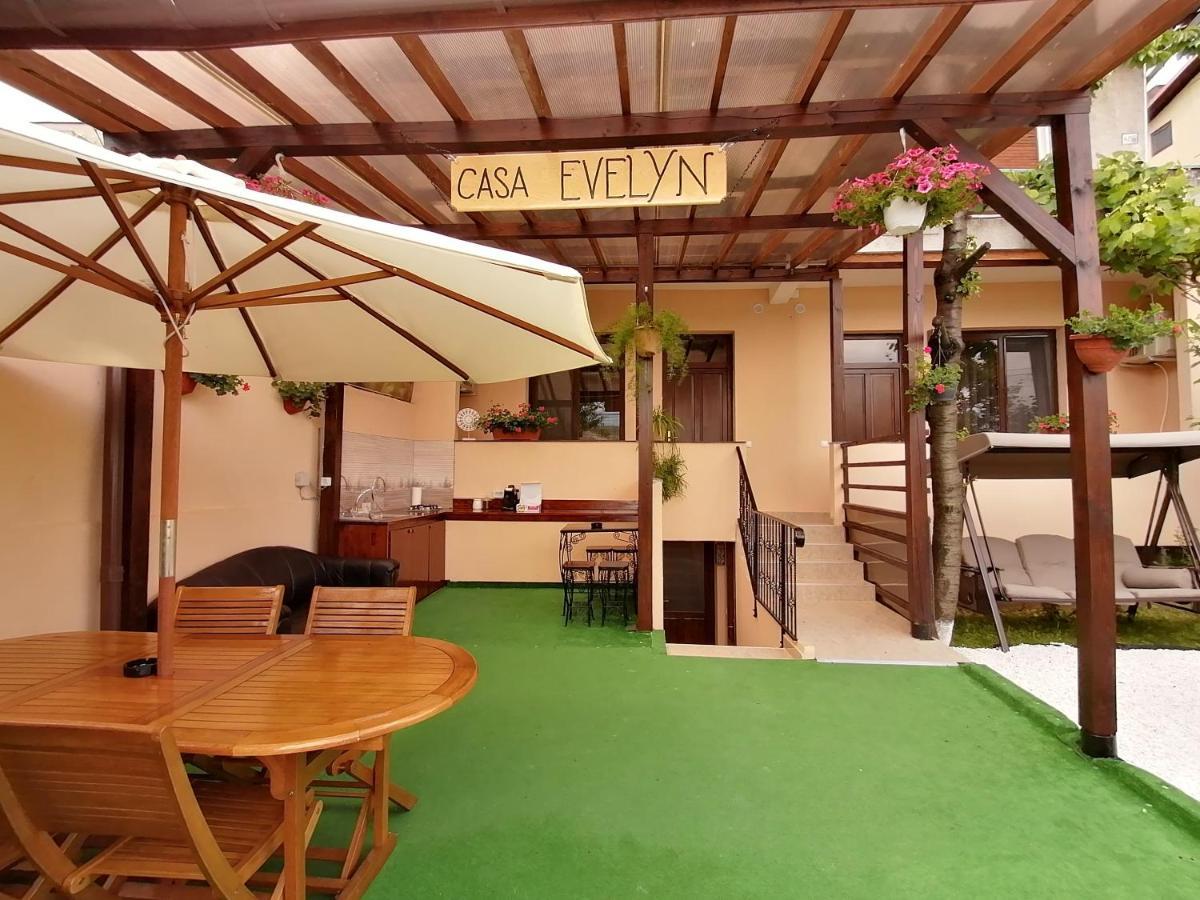 Casa Evelyn Hotel Orşova Exterior foto